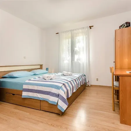 Apartment Milena